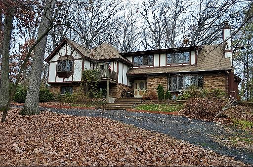 1st image of 13524 S Spruce Ct