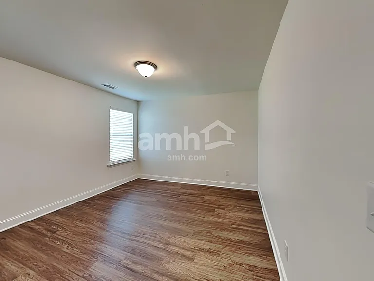 1109 Ashlyn Ct — Photo 24