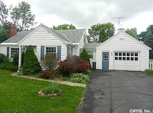 31 Van Duyne Ave, Auburn, NY 13021