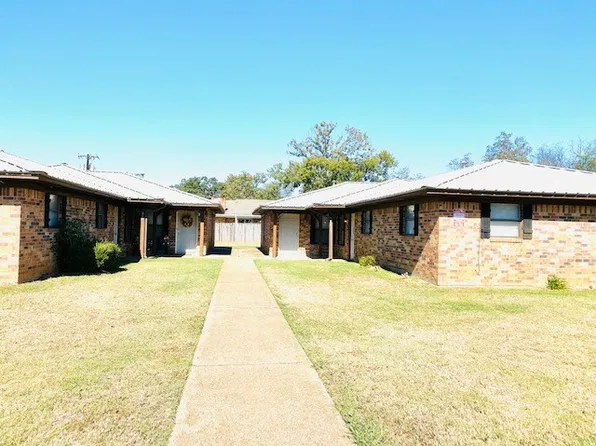 208 Fuller St #B, Jacksonville, TX 75766