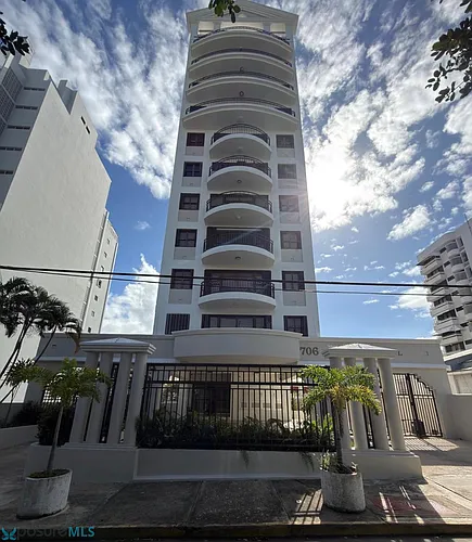 502 N Roosevelt #502-N Photo 1