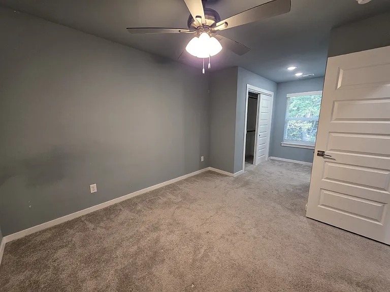 911 N Rupple Rd #102 — Photo 10