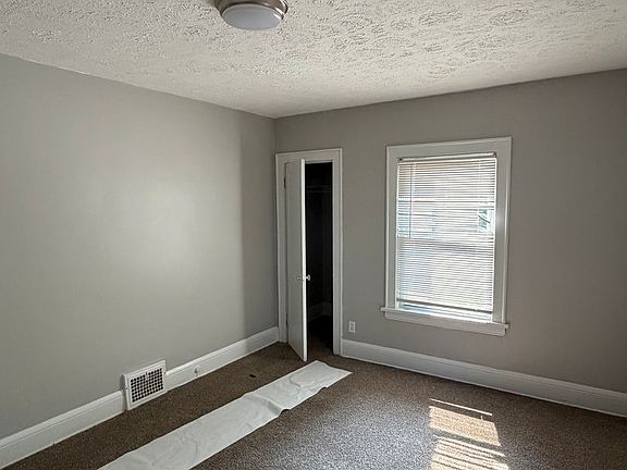 4th image of 368 Wildwood Ave
