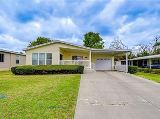 37232 Neukom Ave, Zephyrhills, FL 33541