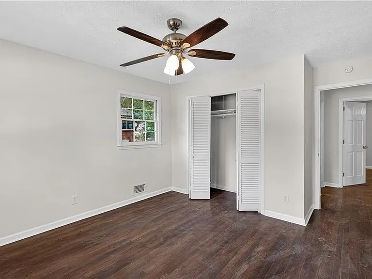 2164 Riverbrook Rd — Photo 16