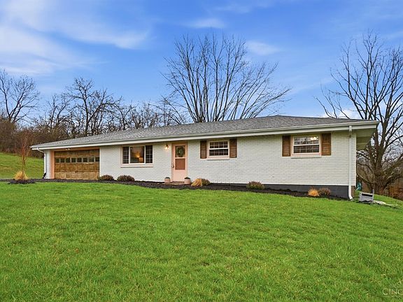 2nd image of 4892 Mosiman Rd