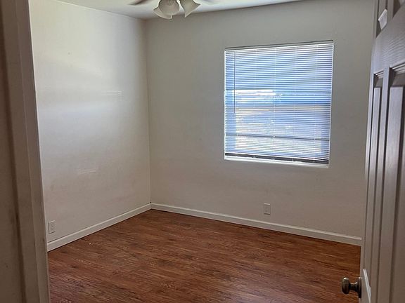 4th image of 153 N Powers Ave