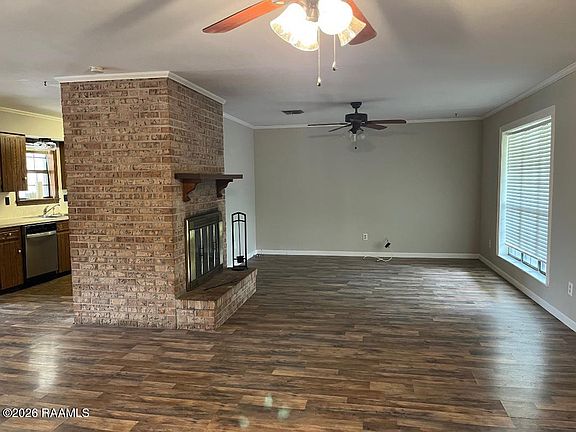 2nd image of 102 Crocus Ln