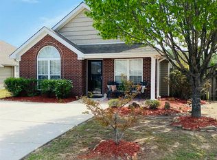 2178 Village Ln, Calera, AL 35040