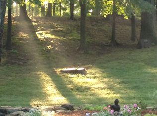 131 Armonk Rd, Mount Kisco, NY 10549