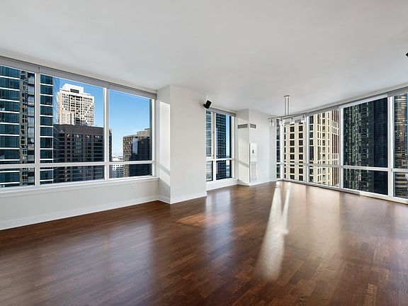 5th image of 505 N McClurg Ct APT 3002