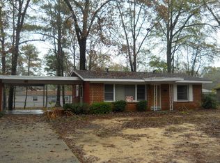 1220 Valley Forge Rd, Dothan, AL 36301