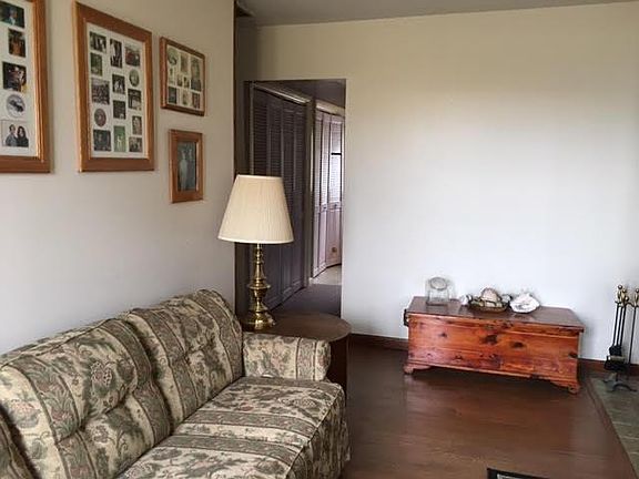 5th image of 44 Lourdes St