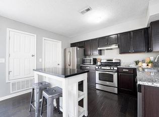 109 Gifford Rd, Columbus, OH 43235