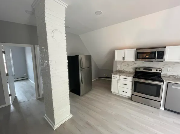 378 Central Ave #C, Norwich, CT 06360