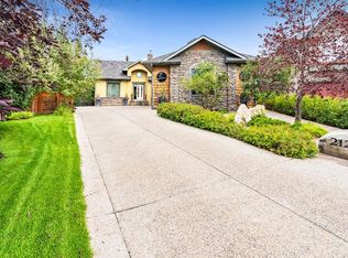 212 S Aspen Meadows Pl SW, Calgary, AB T3H4T2