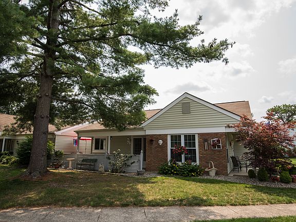 4th image of 538C Warwick Ct
