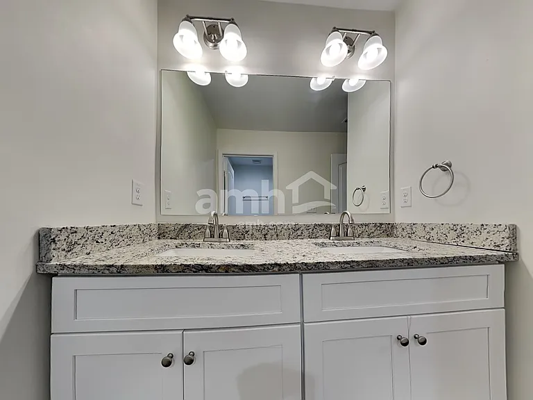 76 Springer Pkwy — Photo 13