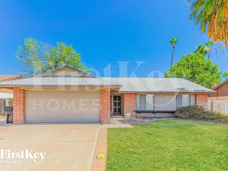 2670 W McNair St — Photo 1