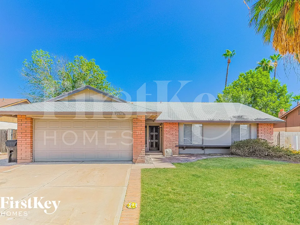 2670 W McNair St