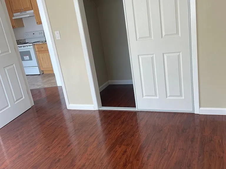 2857 Marlborough Ave — Photo 6