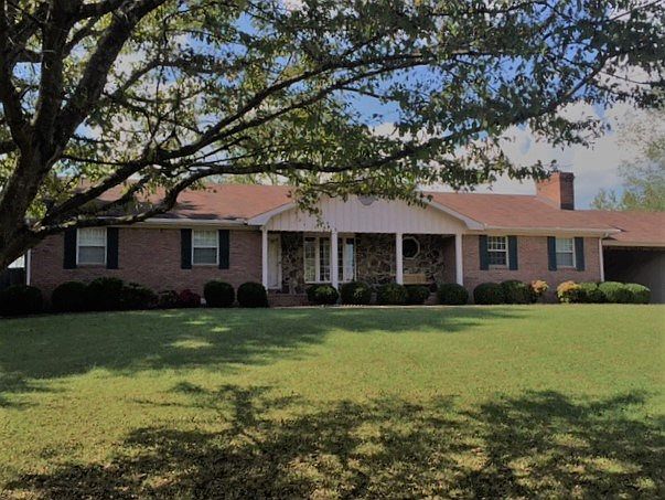1st image of 70 Clifty Village Ln