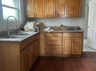 727 N Sutter St #1B, Stockton, CA 95202