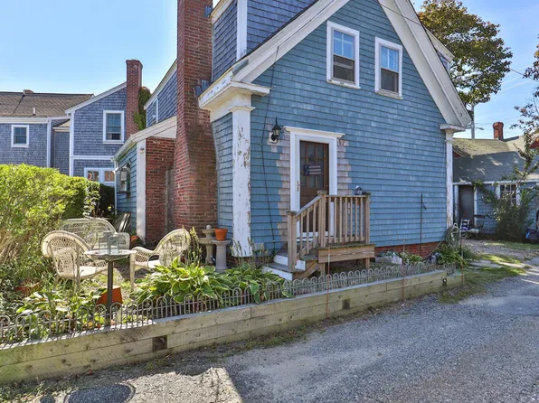 4 Baker Avenue, Provincetown, MA 02657