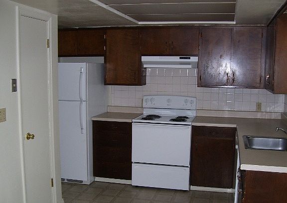 5th image of 2227 Harrison Ave APT 30