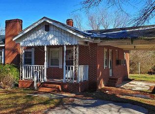 204 Tilghman St, Kenly, NC 27542