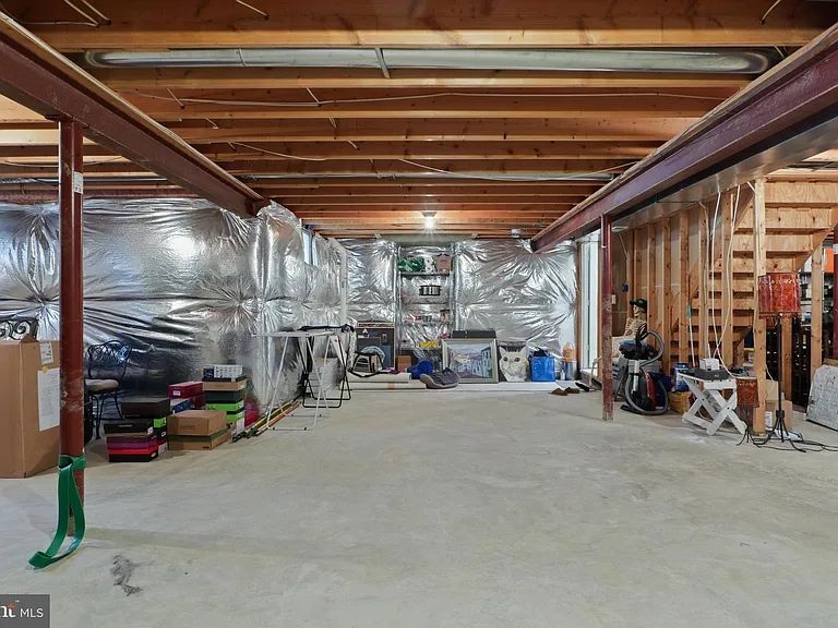 42903 Redfield St — Photo 46