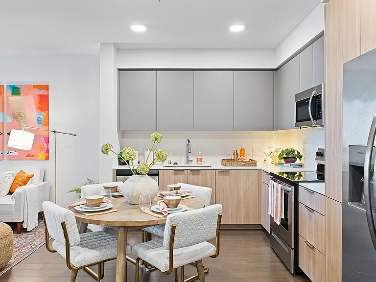 Cook, dine, and unwind in this beautifully designed modern kitchen and dining space, where style meets everyday functionality.
