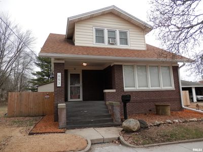 653 N Cedar St, Galesburg, IL, 61401