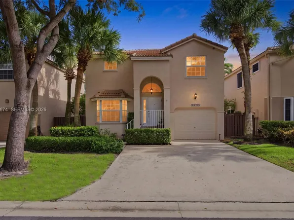 10830 NW 12th Pl, Plantation, FL 33322