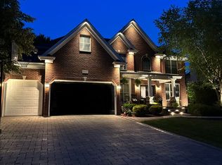 25900 W Meadowland Cir, Plainfield, IL 60585