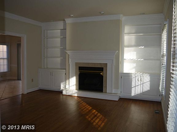 5th image of 3914 Corbin Hall Ln