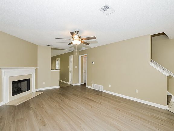 4th image of 4252 Rainey Woods Dr