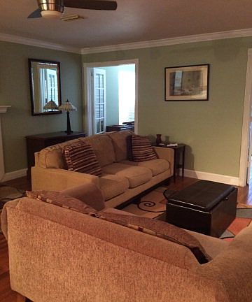 2nd image of 1000 Mallery St Unit 22