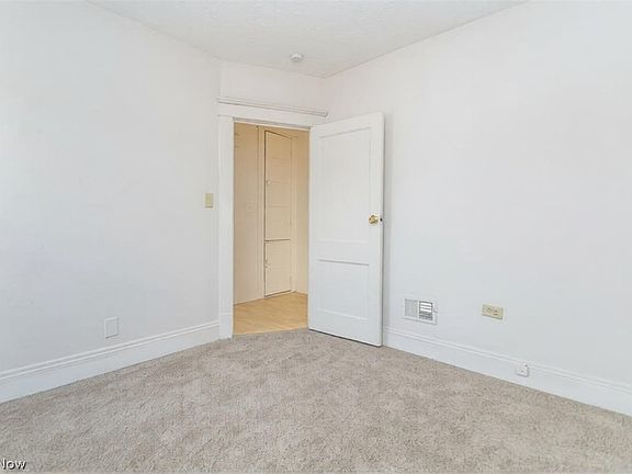 3rd image of 10715 Elmarge Rd