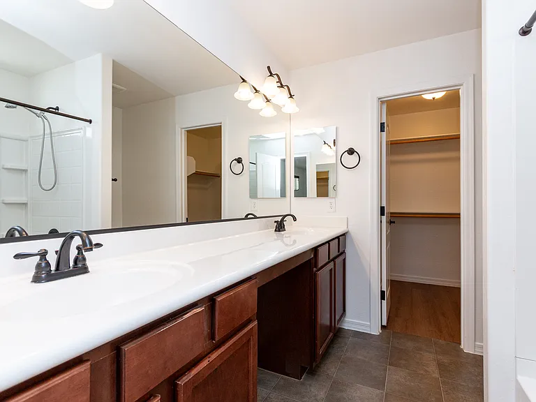 Kathleen-3906 E Leslie Dr Gilbert-22_04082025