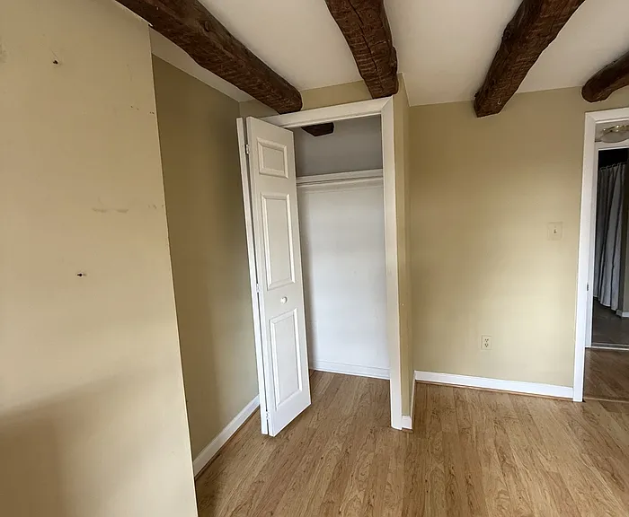 4060 Ridge Rd — Photo 6
