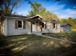 1364 Cedar Grove Church Rd, Bee spring, KY 42207