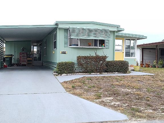 3rd image of 2504 W Taffy Ln