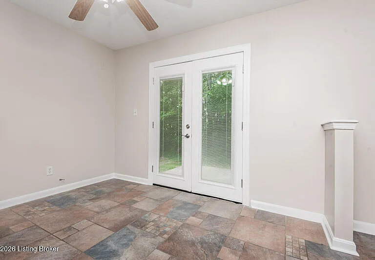 6303 Cottagemeadow Dr — Photo 2