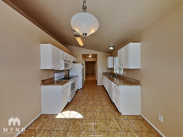 3018 W Laquila Aerie — Photo 6