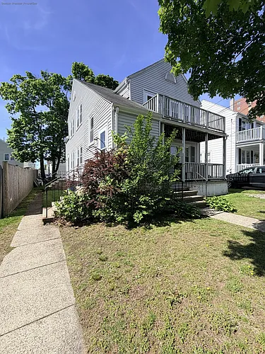 15 Lawn Ave #2 Photo 1