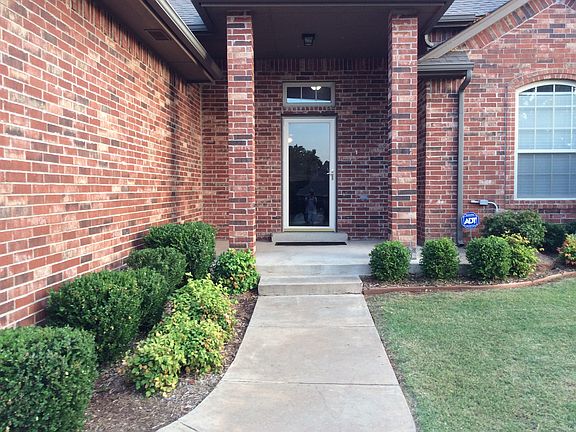 2nd image of 2700 Green Canyon Dr
