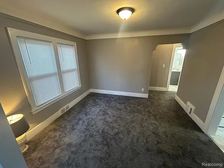 14716 Archdale St #1 — Photo 8