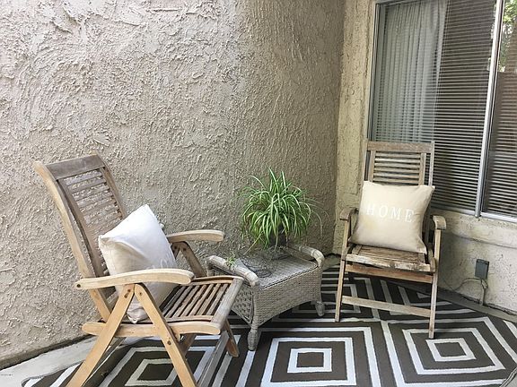 2nd image of 229 Via Colinas