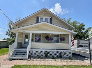 510 N Vance St, Carey, OH 43316